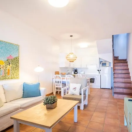 Esencias Del Mar & Wifi Apartman *